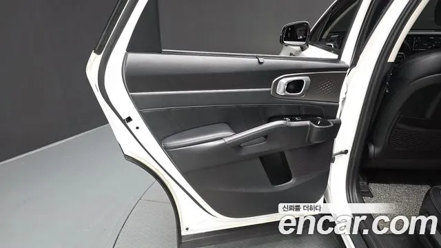 Kia Sorento 2021 — фото 15