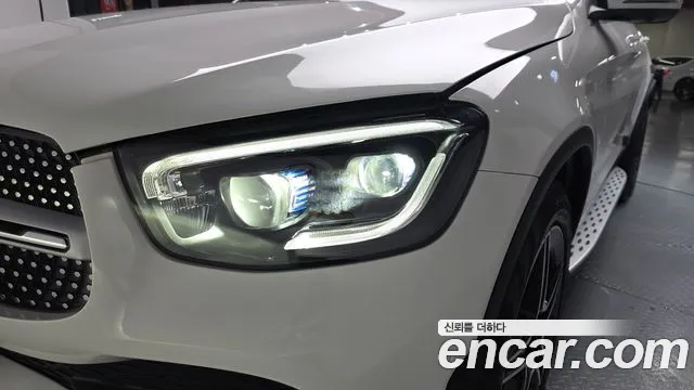 Mercedes-Benz GLC-Class 2023 — фото 7