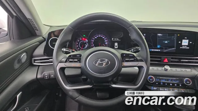 Hyundai AVANTE 2021 — фото 20