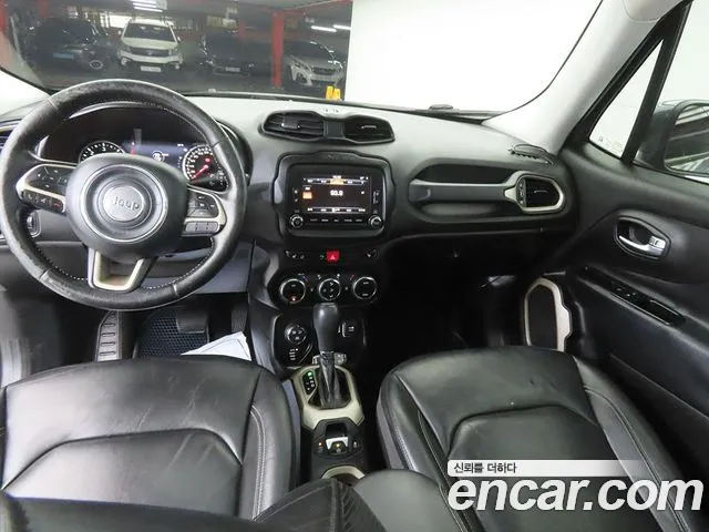Jeep Renegade 2015 — фото 7