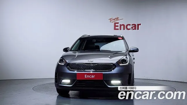 Kia Niro 2017 — фото 3