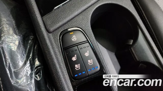 Kia Niro 2017 — фото 18