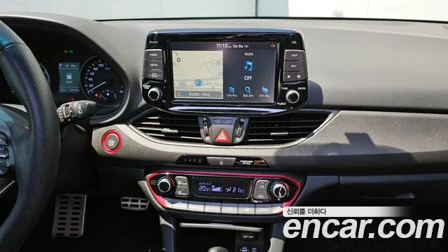 Hyundai i30 2017 — фото 12