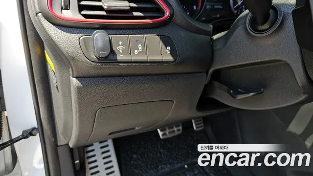 Hyundai i30 2017 — фото 19