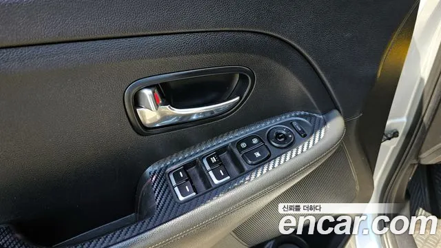 Kia Carens 2014 — фото 13