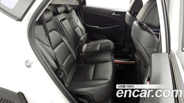 Hyundai Tucson 2018 — фото 17