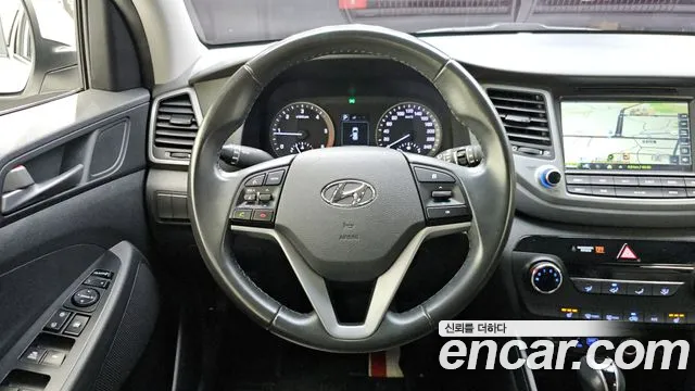 Hyundai Tucson 2018 — фото 19