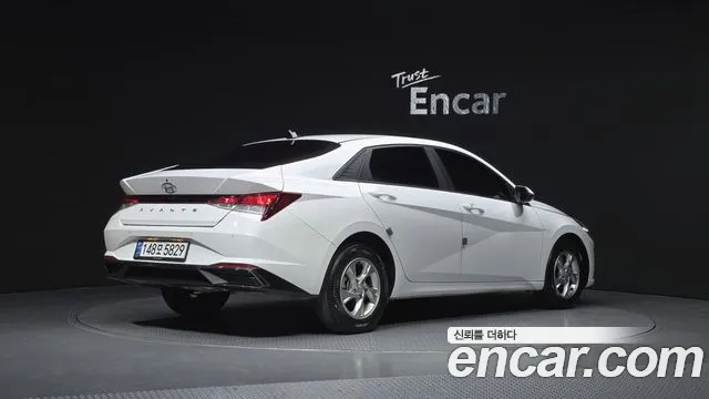Hyundai AVANTE 2021 — фото 2