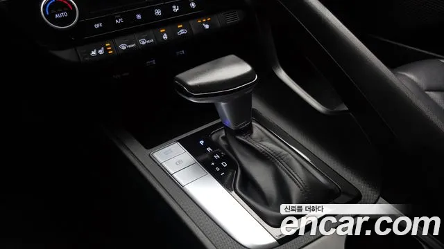 Hyundai AVANTE 2021 — фото 12