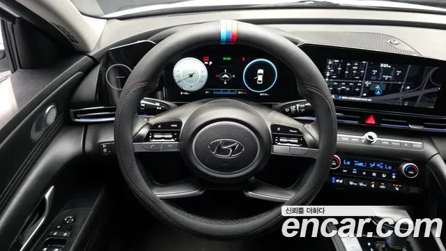 Hyundai AVANTE 2021 — фото 19