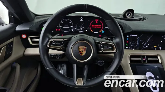 Porsche Taycan 2022 — фото 19
