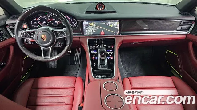 Porsche Panamera 2020 — фото 10