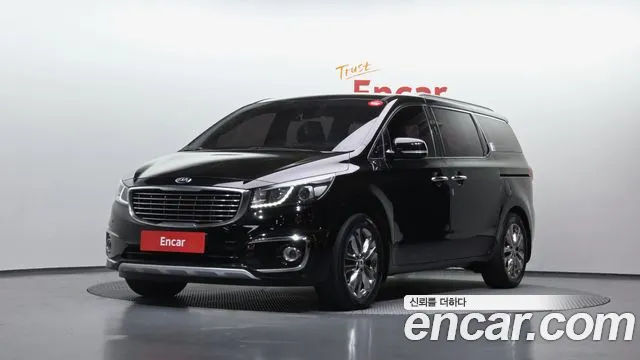 Kia Canival 2018 — фото 1