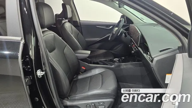 Kia Niro 2024 — фото 16