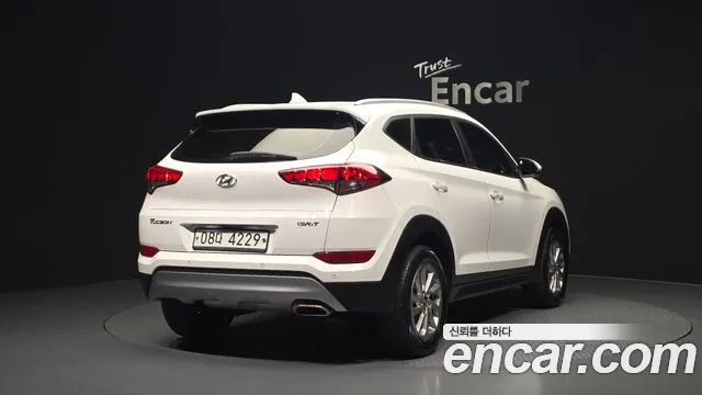 Hyundai Tucson 2017 — фото 2