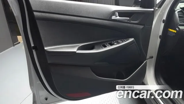 Hyundai Tucson 2017 — фото 14