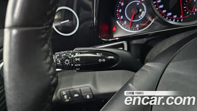 Hyundai AVANTE 2021 — фото 16