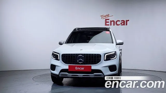Mercedes-Benz GLB-Class 2021 — фото 3