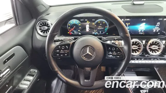 Mercedes-Benz GLB-Class 2021 — фото 20