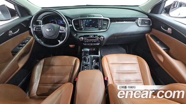 Kia Sorento 2018 — фото 10