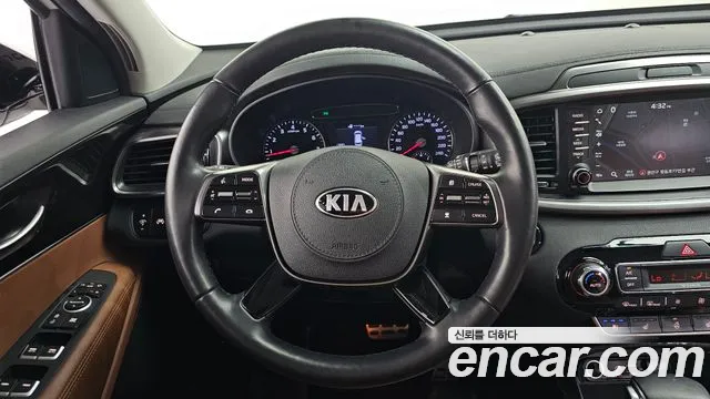Kia Sorento 2018 — фото 19