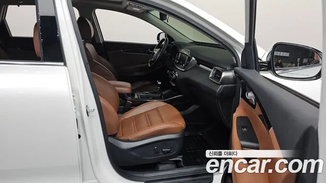 Kia Sorento 2018 — фото 16