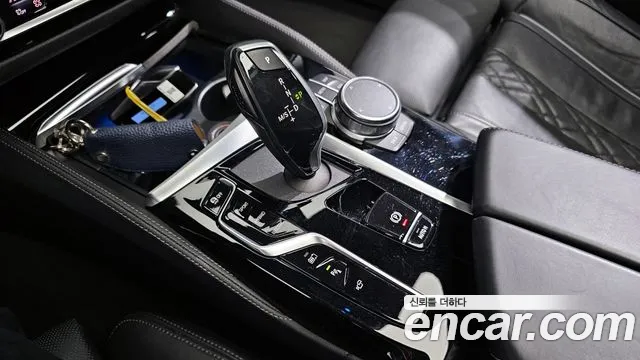 BMW 5-Series 2021 — фото 12