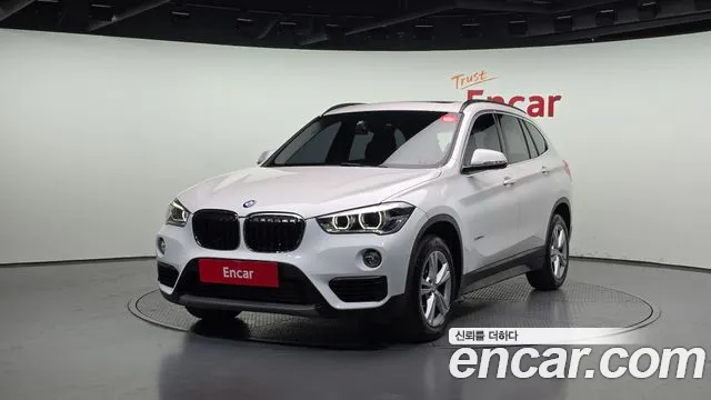 BMW X1 2017 — фото 1