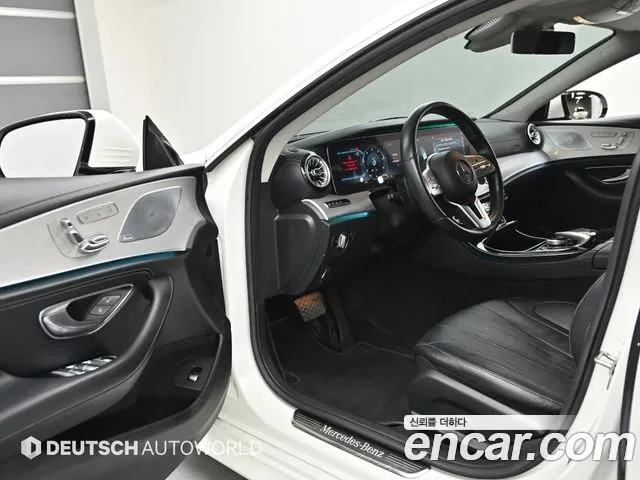 Mercedes-Benz CLS-Class 2019 — фото 10