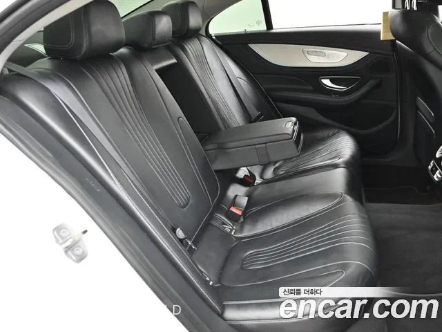 Mercedes-Benz CLS-Class 2019 — фото 11