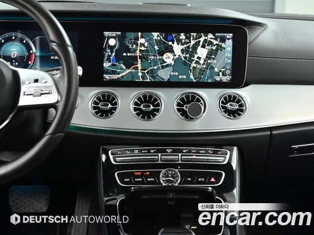 Mercedes-Benz CLS-Class 2019 — фото 13
