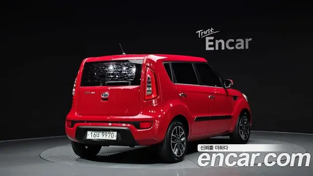 Kia Soul 2012 — фото 2