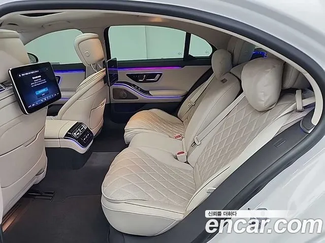 Mercedes-Benz S-Class 2023 — фото 12