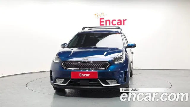 Kia Niro 2018 — фото 3