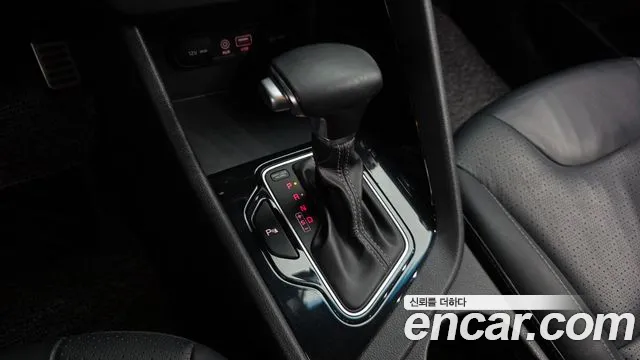 Kia Niro 2018 — фото 9