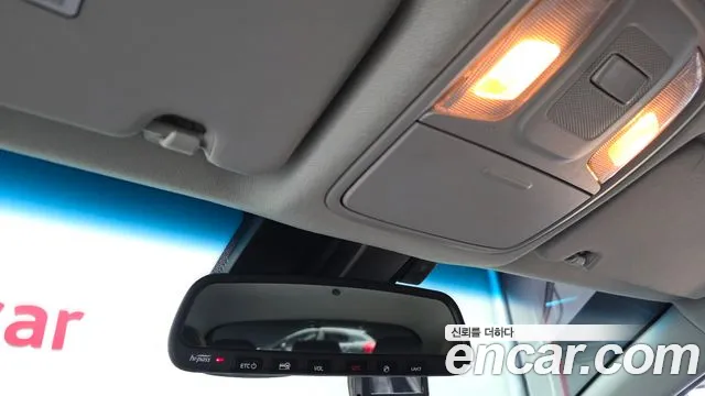 Kia Niro 2018 — фото 19
