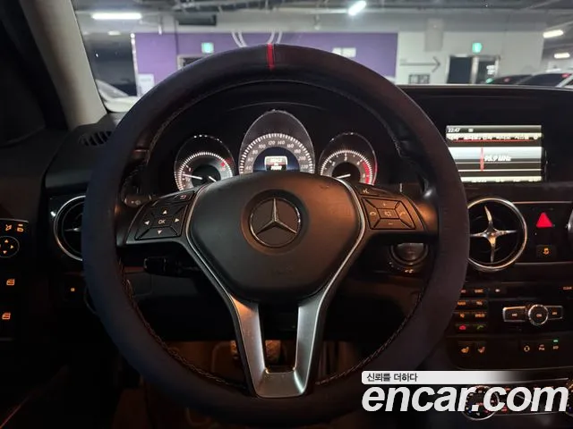 Mercedes-Benz GLK-Class 2015 — фото 10