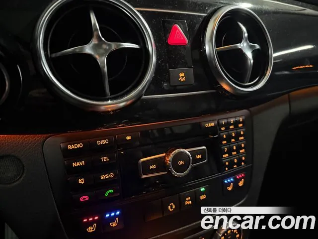 Mercedes-Benz GLK-Class 2015 — фото 11