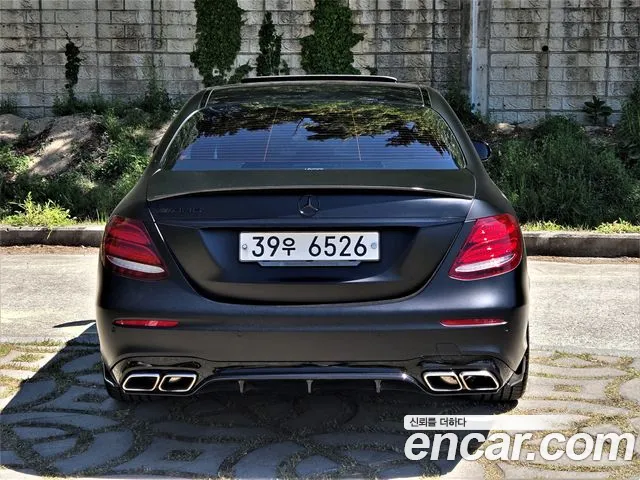 Mercedes-Benz E-Class 2019 — фото 5