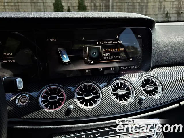 Mercedes-Benz E-Class 2019 — фото 13