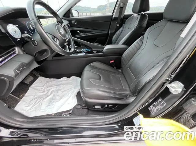Hyundai AVANTE 2021 — фото 10