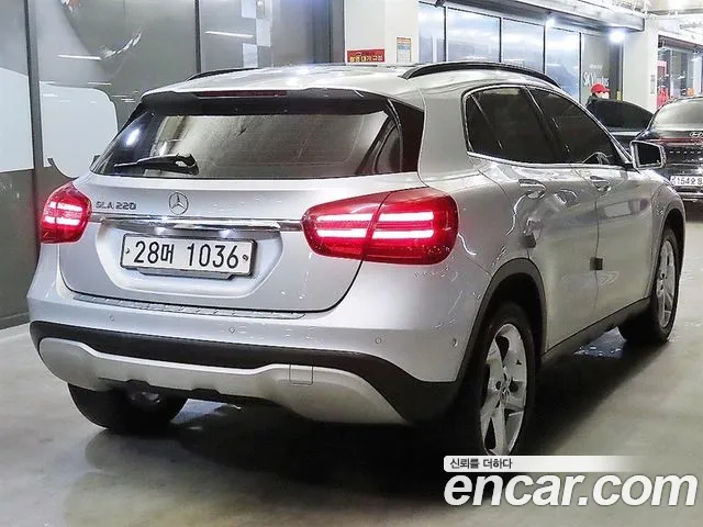 Mercedes-Benz GLA-Class 2018 — фото 4
