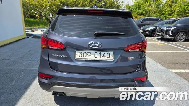 Hyundai Santafe 2017 — фото 4