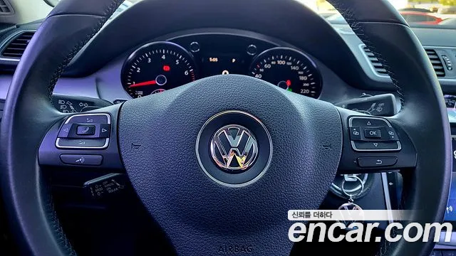 Volkswagen CC 2015 — фото 14