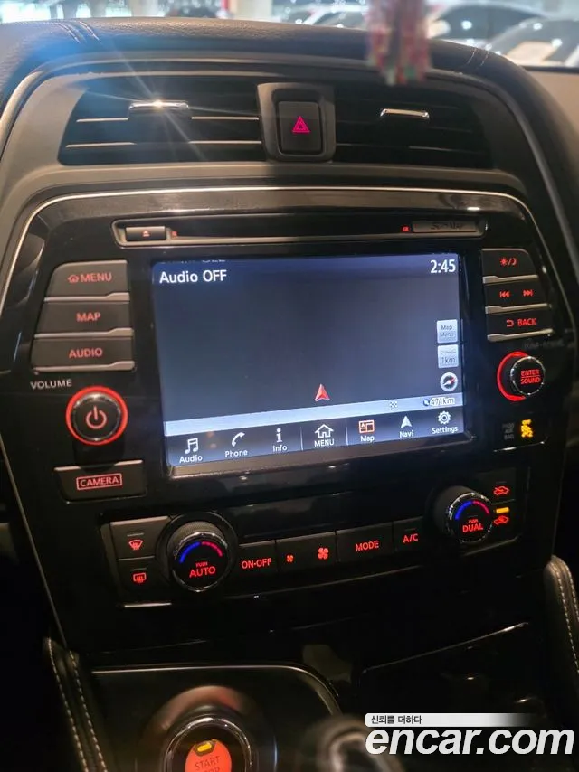 Nissan Maxima 2017 — фото 14