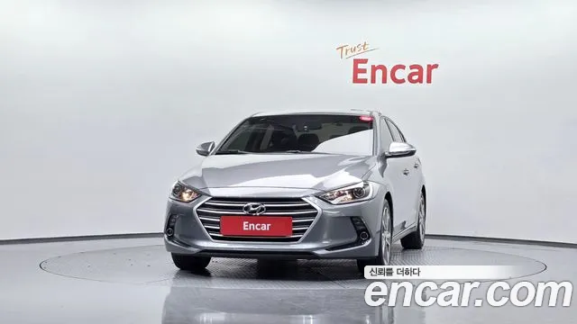 Hyundai AVANTE 2018 — фото 3