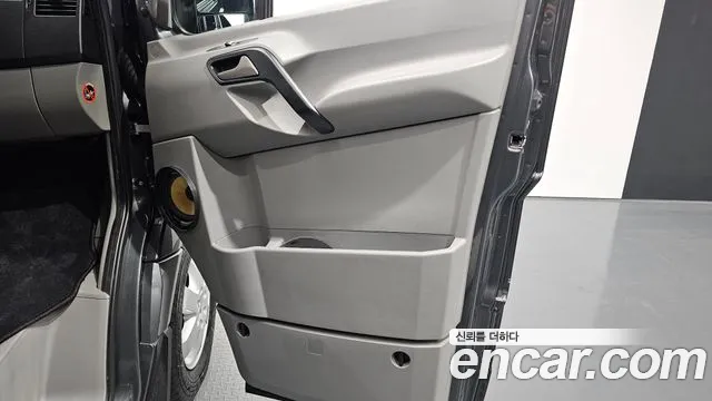 Mercedes-Benz Sprinter 2017 — фото 15