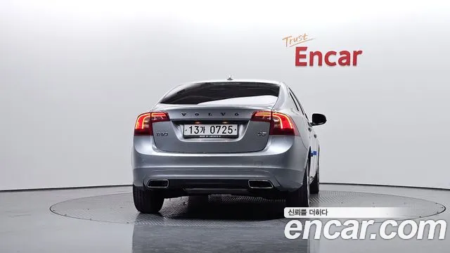 Volvo S60 2016 — фото 4
