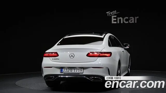 Mercedes-Benz E-Class 2018 — фото 4