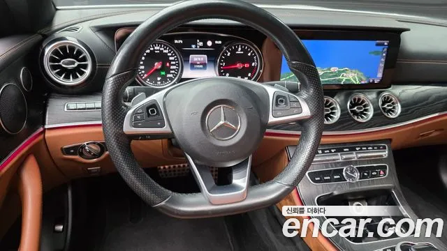 Mercedes-Benz E-Class 2018 — фото 13
